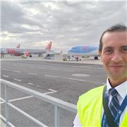 Profesor de acogida turística escuela segundaria.
Soy de nacionalidad Italiana y puedo dar clase también de italiano.