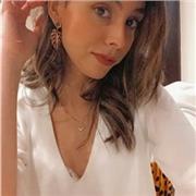 Soy técnico de educación infantil y actualmente estoy acabando la carrera de magisterio infantil. Tengo el título B1 de inglés de Cambridge. Me ofrezco como profesora particular para cualquier asignatura hasta sexto de primaria, además del cuidado de sus