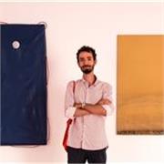 Insegnante madrelingua francese a Firenze, collaboratore dell'Istituto Francese, esperto in laboratori artistici e creativi.