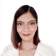 Profesional en Diseño de Modas dicto clases de diseño, patronaje y confección