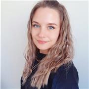 I’m a creative director with over 13 years experience working in-house and in agency, specialising in branding and design