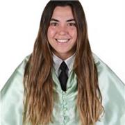 Entrenadora personal con años de experiencia. Entrenadora en diversos deportes