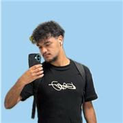 Amante de la física desde que la descubrí. Estudiante de química y futuro profe de ambas asignaturas