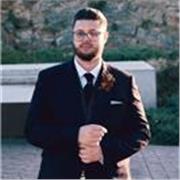 
Soy un Data Analyst/Architect/Scientist con experiencia corporativa, listo para enseñar a estudiantes de todas las edades y nivel