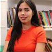 Profesora de inglés joven y dinámica con más de 10 años de experiencia trabajando con niños, adolescentes y adultos. 