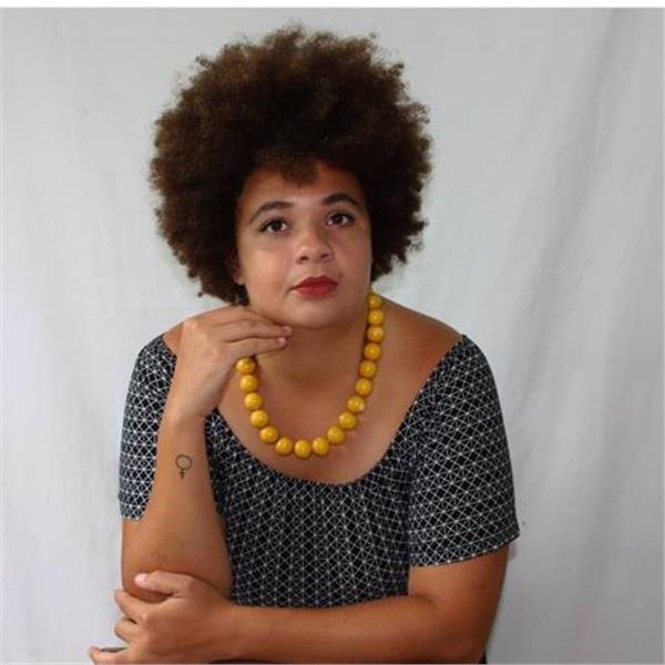 Ingrid Rangel | Professor de Direito online