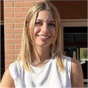 Laureata magistrale in Ingegneria Biomedica, aiuto studenti di medie e superiori a migliorare in matematica, fisica e chimica.