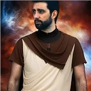 Soy informático, enseño a programar, montar un servidor de Minecraft, Odoo, de todo un poco. También se ciertas cosas de seguridad, no hacking. Diseño, IA, photoshop, illustrator, office, sh, linux, windows, etc. Puedes preguntarme sin miedo