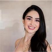 Professora de inglês com facilidade de ensinar