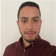 Je donne des cours pour des étudiants au lycée mais également jusqu’à bac +2.