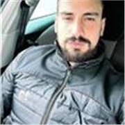 Sono un ragazzo con una grande passione per le materie come storia ,epica e geografia, da anni offro lezioni e aiuto compiti