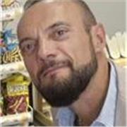 Passionate Italian teacher from Abruzzo (current Town Swindon) with years of experience in private lessons.