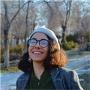 English tutor workin mainly with adults from different nationalities