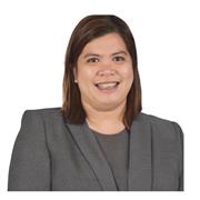 Mathematics teacher with 18 years in
teaching and developing courses for
students of seventh to tenth.
Specializing in algebra,tri