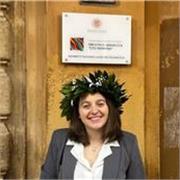 Laureata in Lettere Moderne, offro lezioni di latino e italiano a studenti di tutte le età.