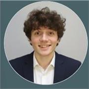 Je suis César, un étudiant enseignant très impliqué et humain! Besoin d'aide en maths? en physique? je suis la pour vous !