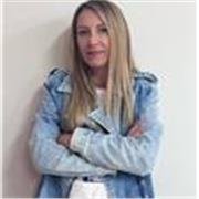 Soy profesora hace más de 10 años en colegios internacionales. Enseñó a leer y escribir tanto en inglés como en español