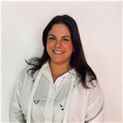Professora con más de 10 años de experiencia enseñando en inglés.