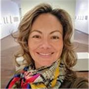 Sin Inglés no hay Paraíso. Inglés para adultos, profesionales, universitarios, viajeros, IELTS y Cambridge. Filóloga Inglesa, Máster en English Teaching y Profesora Certificada CELTA, Cambridge Universityu. Coach Ejecutiva y Personal, Universidad Pompeu F