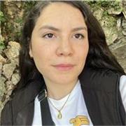 Profesora de Ingles para reforzar conocimientos en niños de 5-8 años.