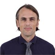 Experienced and highly qualified British ESL teacher for adult learners