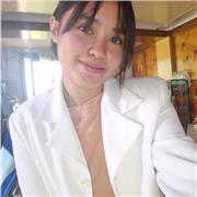 An college graduate looking for a job where I can make use of the knowledge and abilities I have