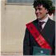 Sono Mattia,  insegno materie scientifiche a chi vuole recuperare o migliorare. Nessuno è negato,  serve solo il metodo giusto