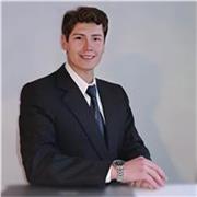 Clases particulares de administración y marketing para jóvenes