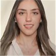 Soy una chica que aprende inglés desde los 3 años, por lo que hablo el idioma de manera muy fluida. 