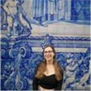 Hola, soy Andrea.
Tengo 23 años y tengo grado universitario