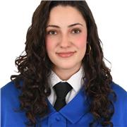 Bioquímica con un Máster en Biología Celular y Molecular. Imparto clases desde Matemáticas y Química hasta Genética y Biología