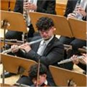 Flautista con gran recorrido nacional, grandes clases magistrales y concursos te enseña a enternder y a amar la musica