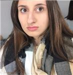 Estudiante de actuario en administracion de empresas enseña matematica nivel primario y secundario