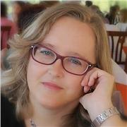 Biologa disponibile a dare lezioni di biologia a studenti delle superiori