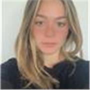 Insegnante di inglese con esperienza in lezioni private di preparazione agli esami universitari nella materia 'Inglese', esperienza in una scuola privata bilingue come assistente e facendo sostituzioni per insegnanti e preparazione per Starters Exam