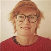 Profesora certificada con 25 años de experiencia, vivo en Andalucia y hablo seis idiomas