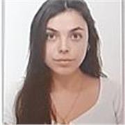 Estudiante de Relaciones Internacionales, nativa en español y frances y buen nivel de ingles con conocimientos de bachillrrato con ganas de enseñar