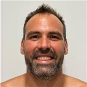 Monitor de natación para todo tipo de edades (des de bebes a adultos) y objetivos (iniciación, perfeccionamiento, competición)