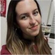 Profesora estudiante de Filología Hispánica, ofrezco clases de Español para Extranjeros, Lengua Castellana y Literatura y Latín