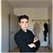 Laureato a Pieni voti in Fashion Design presso la NABA, dopo aver avviato il mio brand offro aiuto e consulenza ai giovani come me