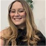 Diplômée en baccalauréat binational franco-espagnol, ce sera un réel honneur pour moi de partager mon amour pour cette langue