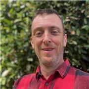 Primary teacher with vast experience in all areas of the curriculum