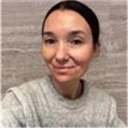 Se hai bisogno di aiuto con i compiti o vuoi semplicemente praticare l’inglese, ci sono!