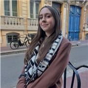 Soutien scolaire durant l'été, à distance ou en présentiel. Possibilité d'accompagner dans diverses matières : français, anglais..
