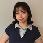 Neolaureata in Mediazione Linguistica, con votazione finale 110/110, offre lezioni (online e in presenza) di lingua e cultura core