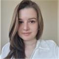 Selenay Köse is an experienced professional in English language education and corporate training.