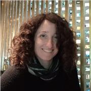 Diplomata in Pianoforte, Musicoterapia e Neuropsicomotricità, offro LEZIONI DI PIANOFORTE dai 6 anni