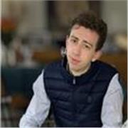 Étudiant en musicologie classique, je peux enseigner du solfège, et aussi des matières de collèges, et lycée (sauf physique et svt