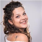 Laureata in canto pop rock - offro lezioni di tecnica vocale e interpretazione