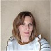 Maestra con más de 5 años de experiencia. Uso de metodologías activas.
